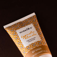Cargar imagen en el visor de la galería, BY FAMA HYPNOTIC BLONDE BRIGHTENING MASK, 150 ML