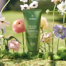 Cargar imagen en el visor de la galería, AVEDA BE CURLY ADVANCED CURL ENHANCER CREAM, 200 ML