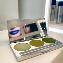 Cargar imagen en el visor de la galería, KRYOLAN EYE SHADOW TRIO SET OASIS