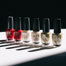 Cargar imagen en el visor de la galería, OPI NAIL LACQUER GIFT OF GOLD NEVER GETS OLD LOVE OPI, 15 ML