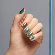 Cargar imagen en el visor de la galería, OPI NAIL LACQUER FEELIN’ CAPRICORN-Y, 15 ML