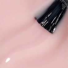 Cargar imagen en el visor de la galería, OPI NAIL LACQUER BABY TAKE A BOW 15 ML