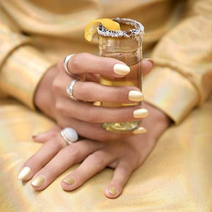 opi inifnite shine suzi´s slingling mezcal, 15 ml, beauty art méxico