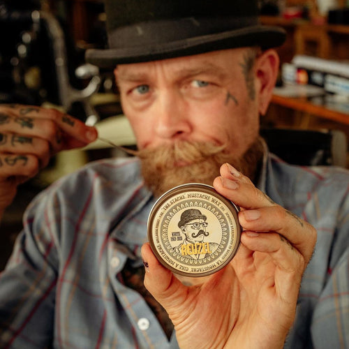 REUZEL THE STACHE MUSTACHE  WAX, 28 GR