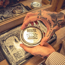 Cargar imagen en el visor de la galería, REUZEL CONCRETE HOLD MATT POMADE, 35 GR