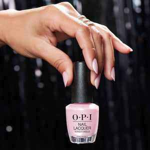 OPI NAIL LACQUER THE COLOR THAT KEEPS ON GIVING LOVE OPI, 15 ML