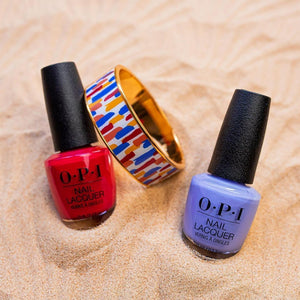 OPI NAIL LACQUER COLOR SO HOT IT BERNS 15 ML