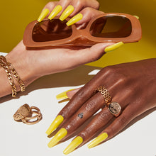 Cargar imagen en el visor de la galería, OPI SUMMER NAIL LACQUER BEE UNAPOLOGETIC, 15 ML