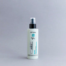 Cargar imagen en el visor de la galería, by fama silky frizz control spray beauty art mexico