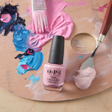 Cargar imagen en el visor de la galería, opi nail lacquer pink on canvas, 15 ml, beauty art méxico